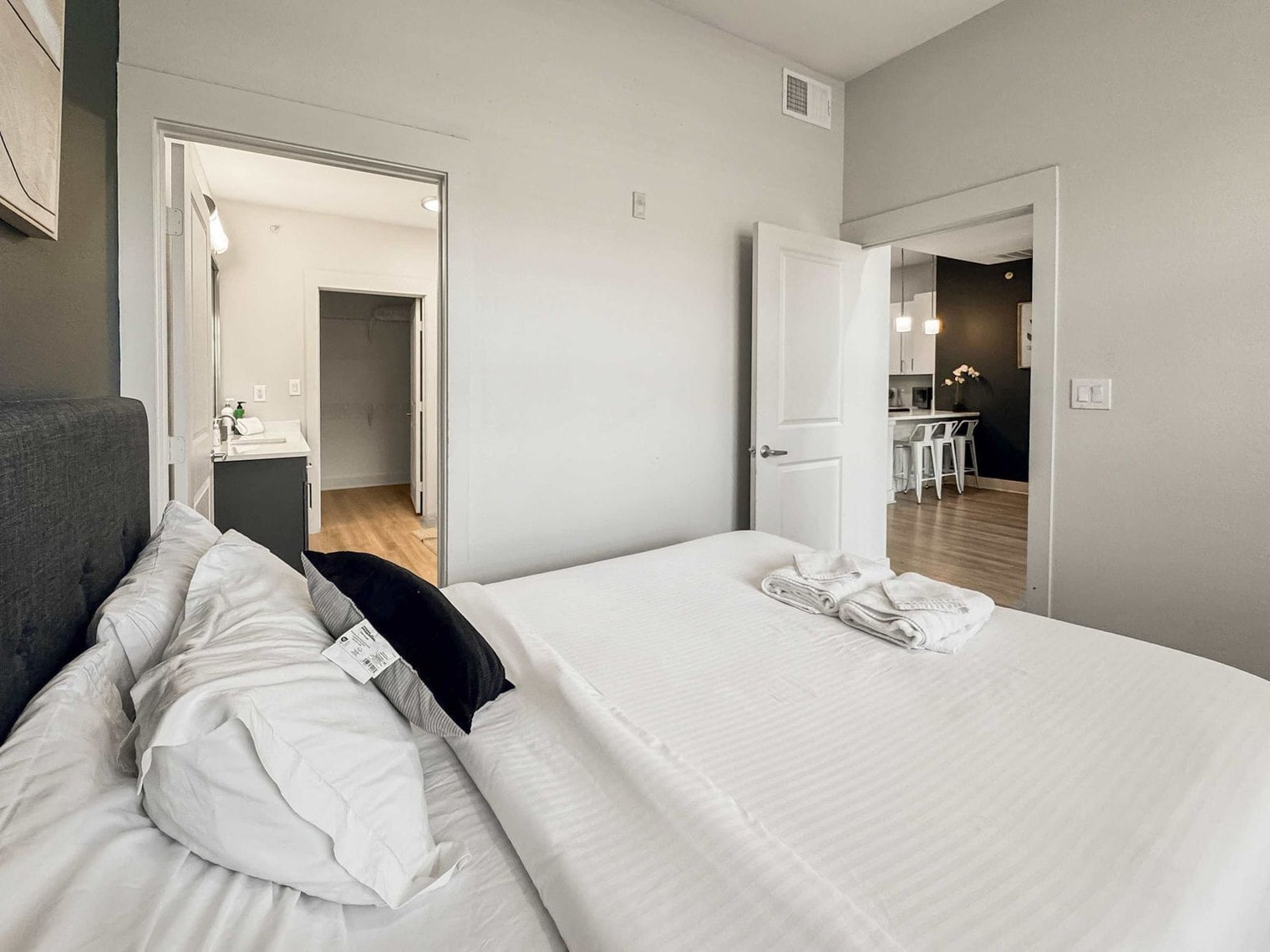 Building Photo - 2901 Indiana St