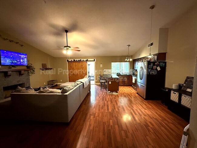 Building Photo - 16645 N 34th Dr