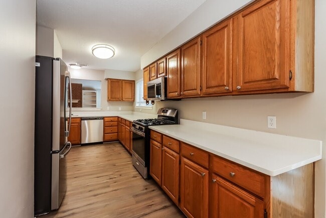 Building Photo - 16415 Hidden Gate Ct