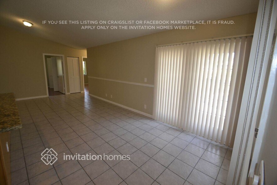Building Photo - 5463 NW 58th Terrace