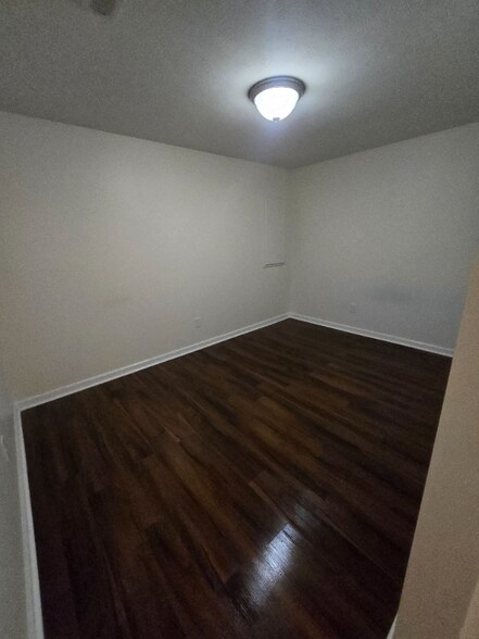 Building Photo - 288 Cimarron Dr