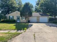 Building Photo - 5633 Bluebird Ct