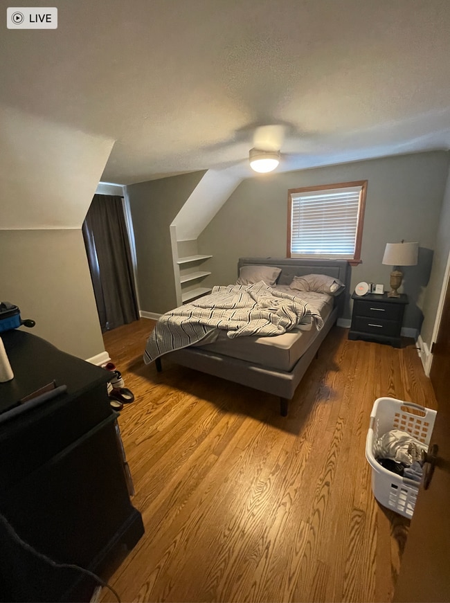 Building Photo - Beautiful Cape Cod 3 bedroom 2 bath- Ellwood City