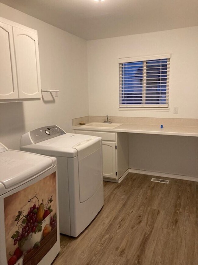 Building Photo - Lovely single level home in Meridian