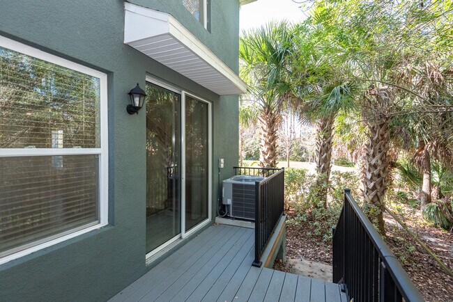 Building Photo - 35 Vista Oaks Ln