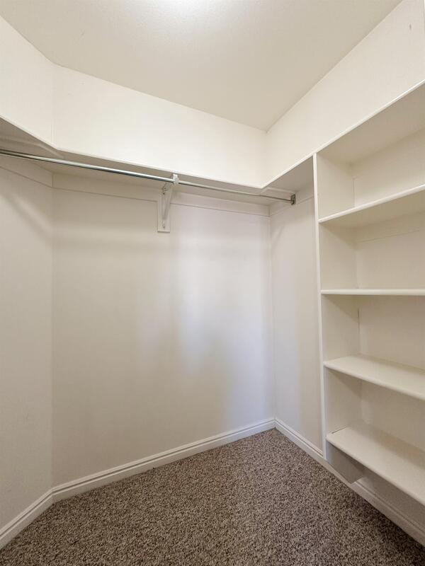 Building Photo - 505 W 350 N