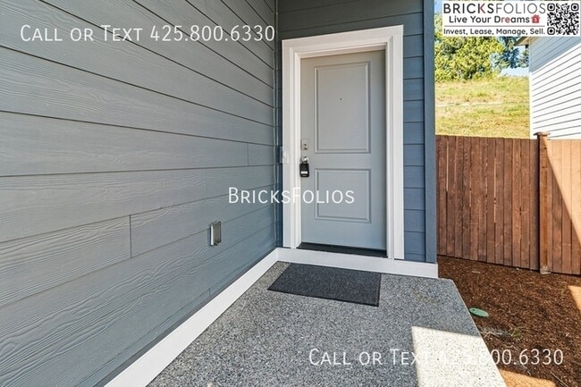 Building Photo - Peaceful Retreat in Beautiful Bremerton