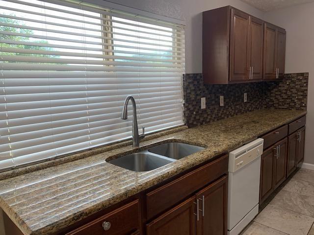 Building Photo - 5100 Shannon Dr