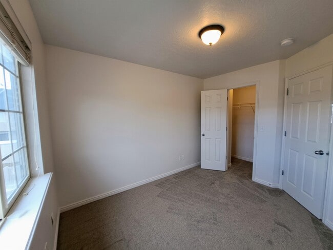 Building Photo - 1808 W 1120 S