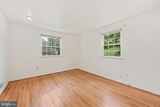 Building Photo - 7623 Highland St
