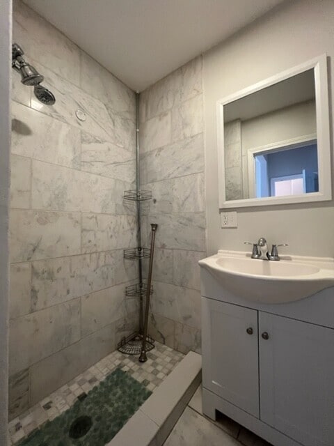 Building Photo - 67 Marion St