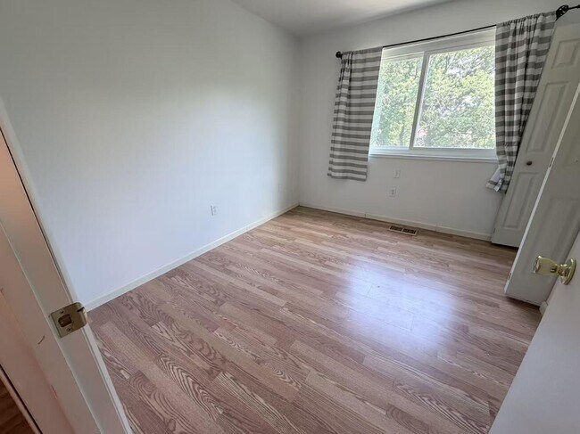 Building Photo - 18711 Paprika Ct