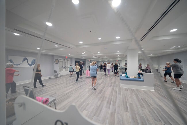 Building Photo - 6147 Waldwick Cir