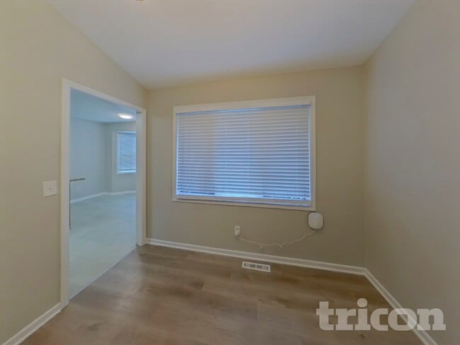 Building Photo - 12015 60th Pl N