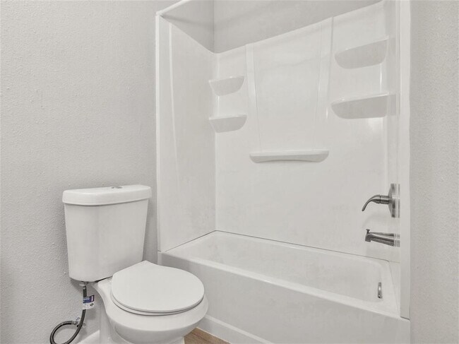 Building Photo - 234 Overbluff St