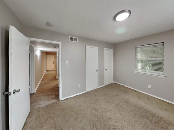 Building Photo - 1003 Rosewood Ln