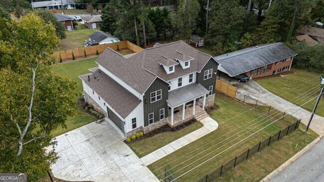 Building Photo - 6651 Malvin Dr