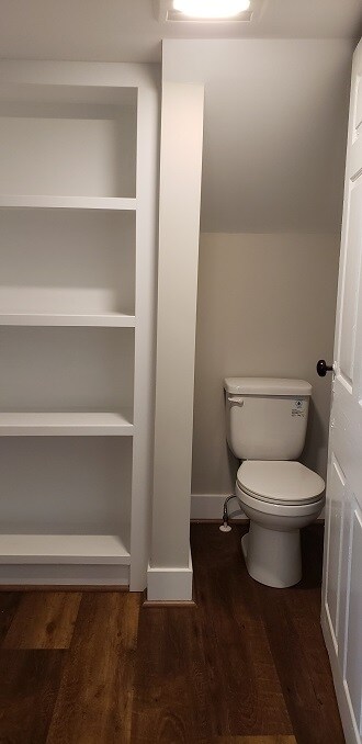 Building Photo - 117 S Loudoun St