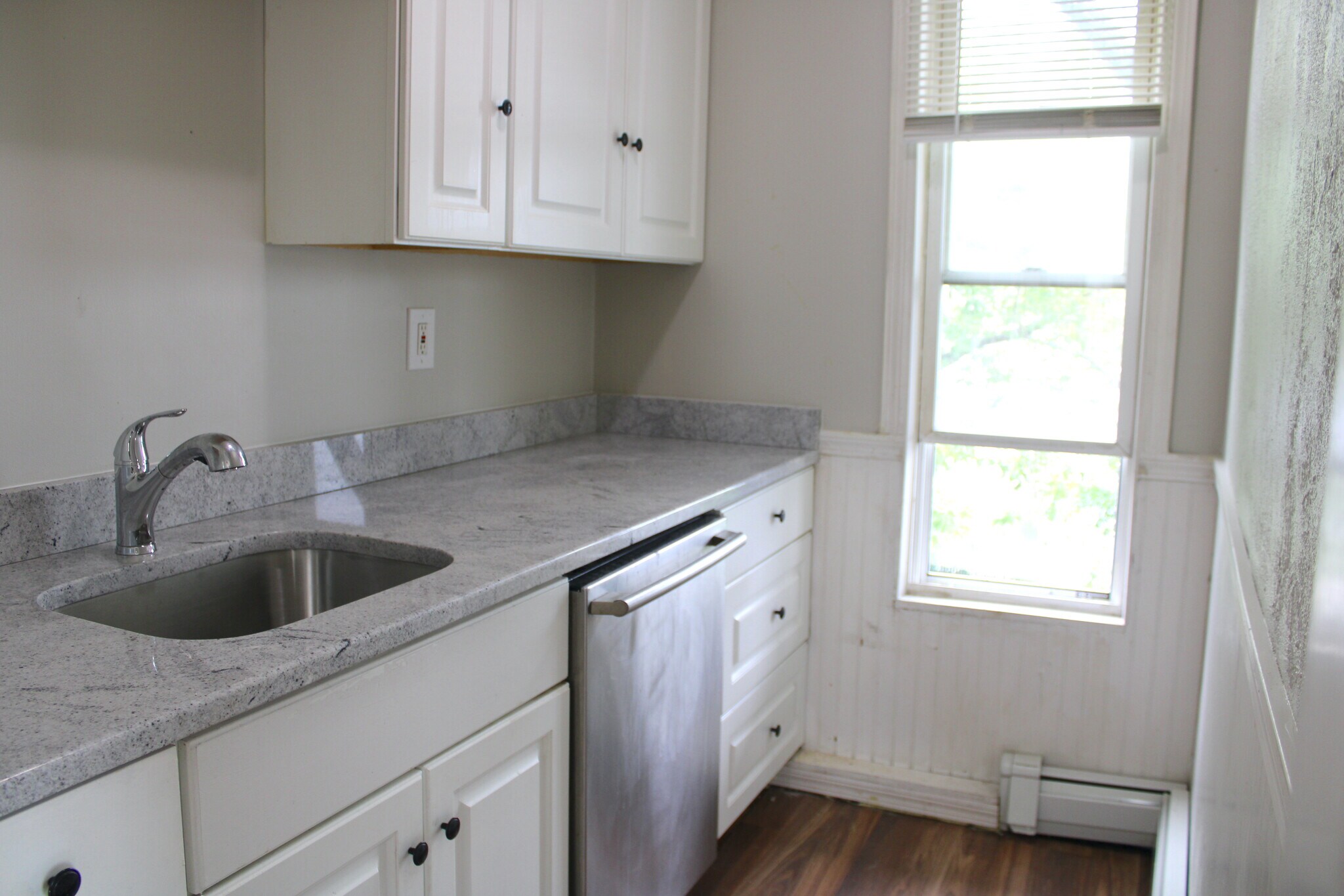 Building Photo - 23 Lafayette St