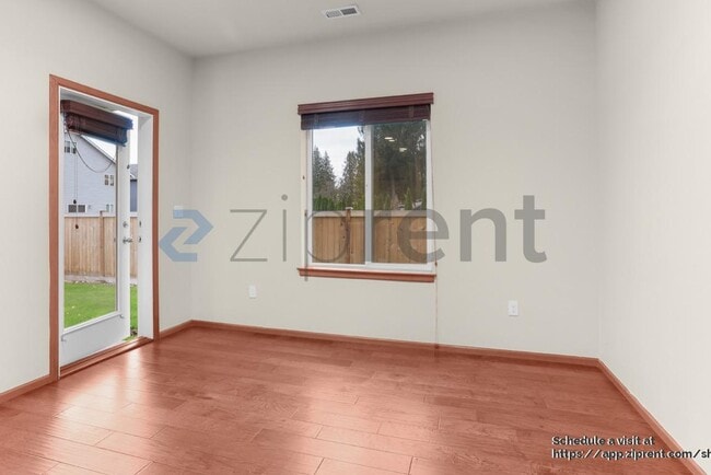 Building Photo - 5614 147th Pl NE