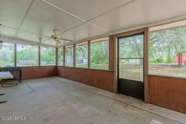 Building Photo - 4523 Chipmunk Rd