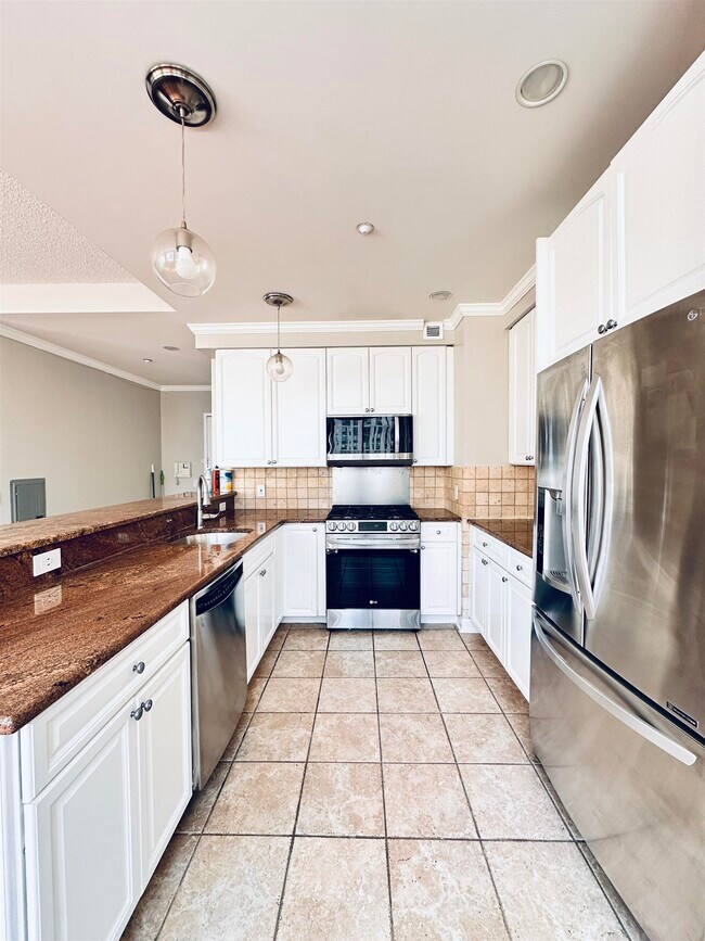 Building Photo - 311 Washington St