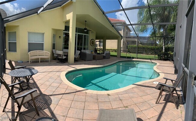 Building Photo - 2065 Isla De Palma Cir