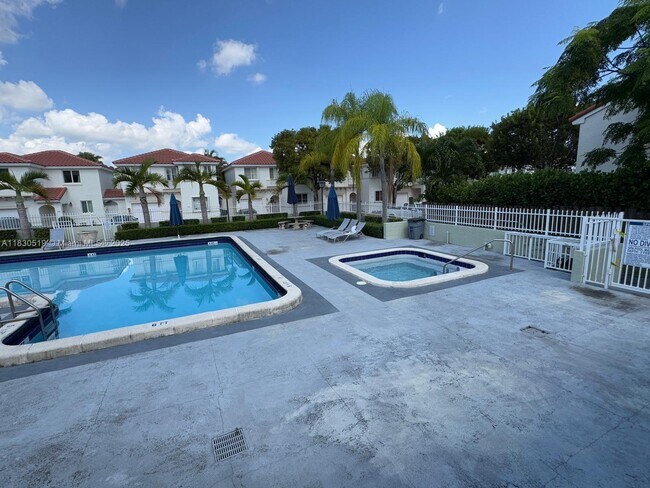 Building Photo - 10441 Mahogany Key Cir