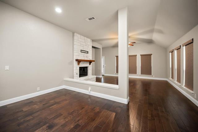 Building Photo - 1370 Litchfield Ln