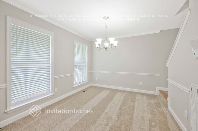 Building Photo - 2825 Jason Ct