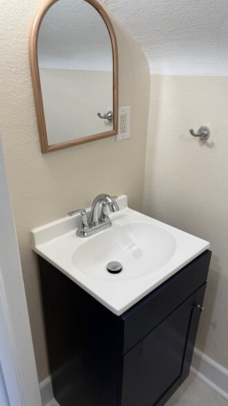 upstairs 1/2 bath - 122 N Fir Ave