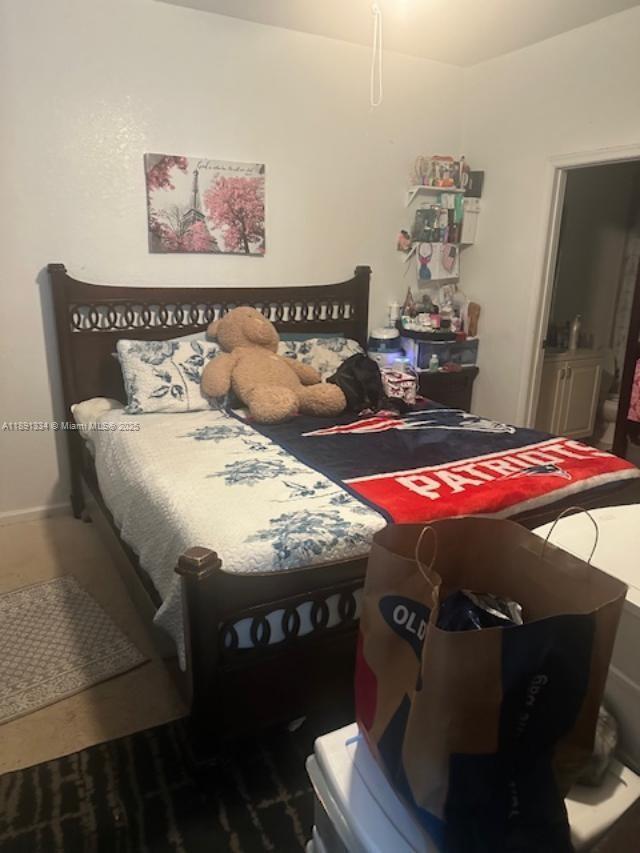 Building Photo - 649 NW 21st Ave