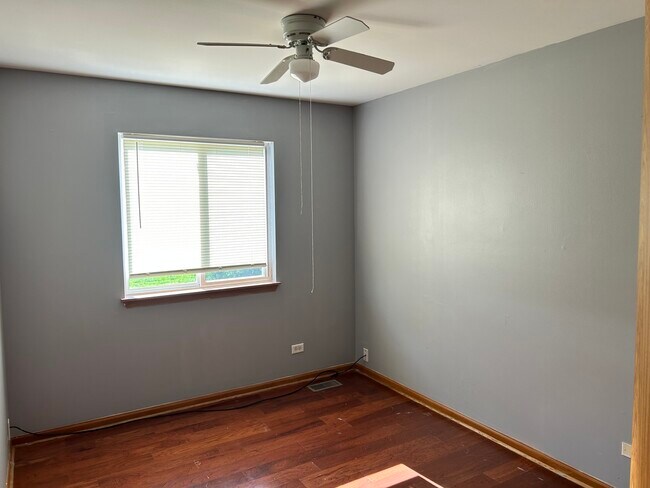 Building Photo - 820 Rebecca Ln