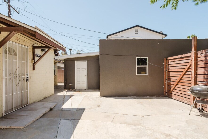 Building Photo - 5630 1/2 Craner Ave
