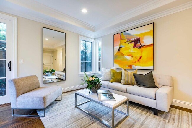 Building Photo - 140 Tennyson Ave