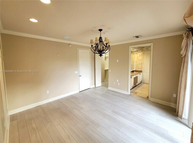 Building Photo - 3020 NW 125th Ave