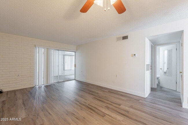 Building Photo - 13001 N 113th Ave