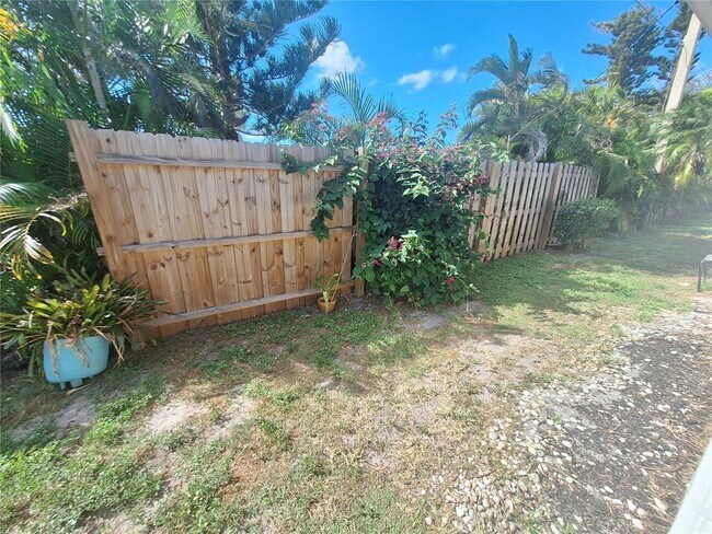 Building Photo - 1738 Caribbean Cir