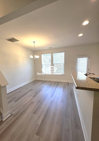 Building Photo - 4441 Lord Joseph Ct