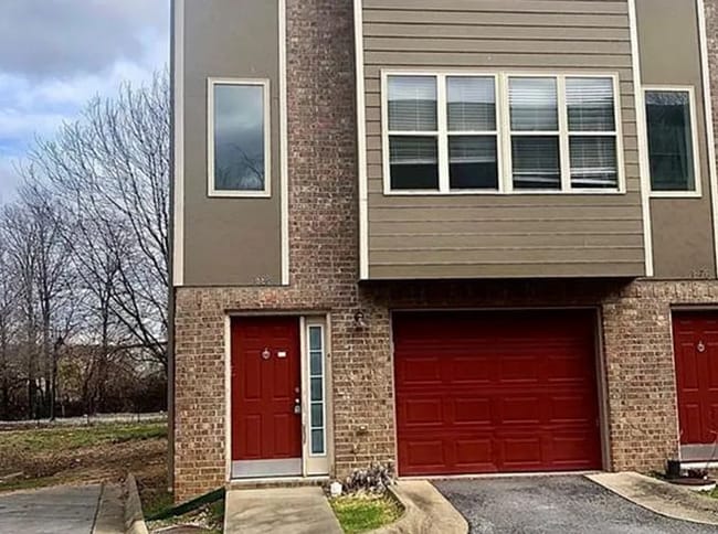 Building Photo - 1882 N Scull Creek Dr