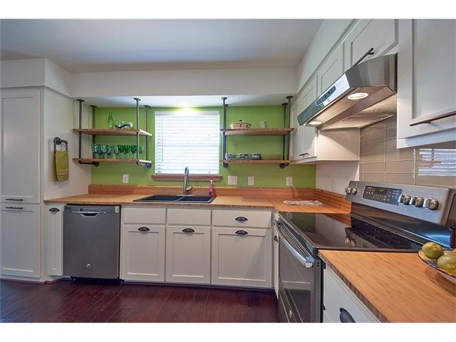 Building Photo - 8717 Hackney Ln