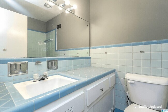 Building Photo - 929 Sherwood Forest Dr