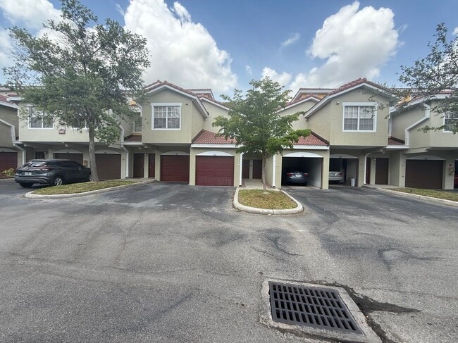 Primary Photo - 5691 Bentgrass Dr