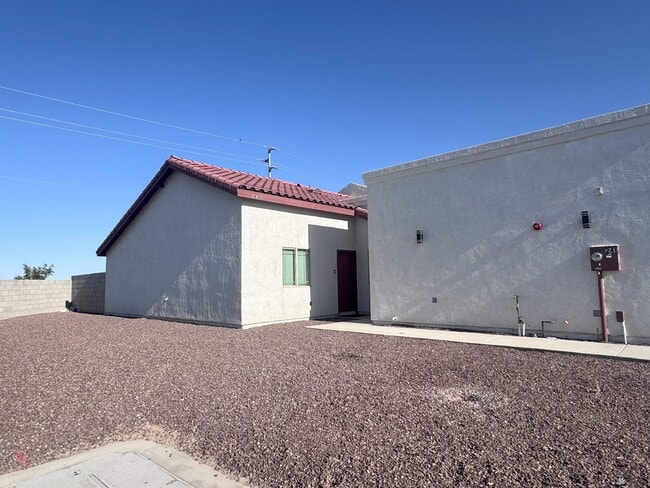 Building Photo - 241 North 23rd Trail