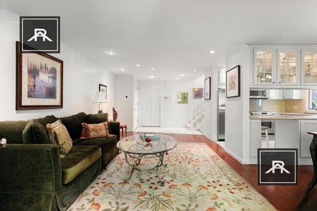 Building Photo - 2 bedroom in Boston MA 02130