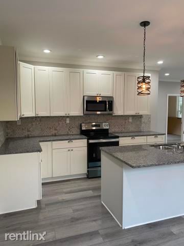Building Photo - 3 br, 2 bath House - 131 S Van Gilder Pl