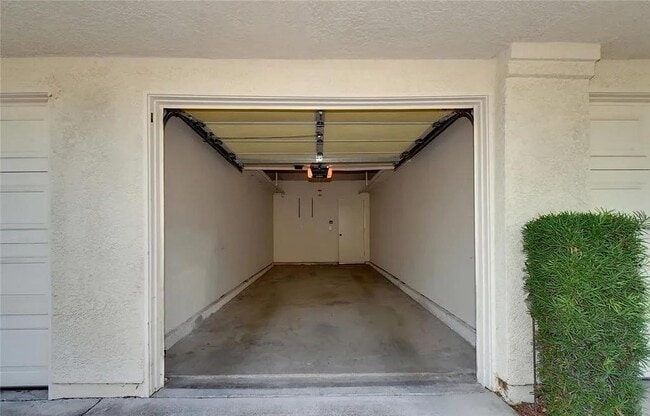 Building Photo - 6 Sandpiper Ln