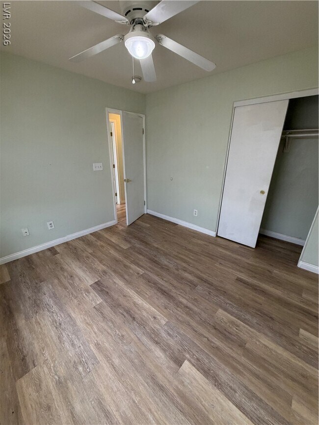 Building Photo - 3814 Kit Fox St