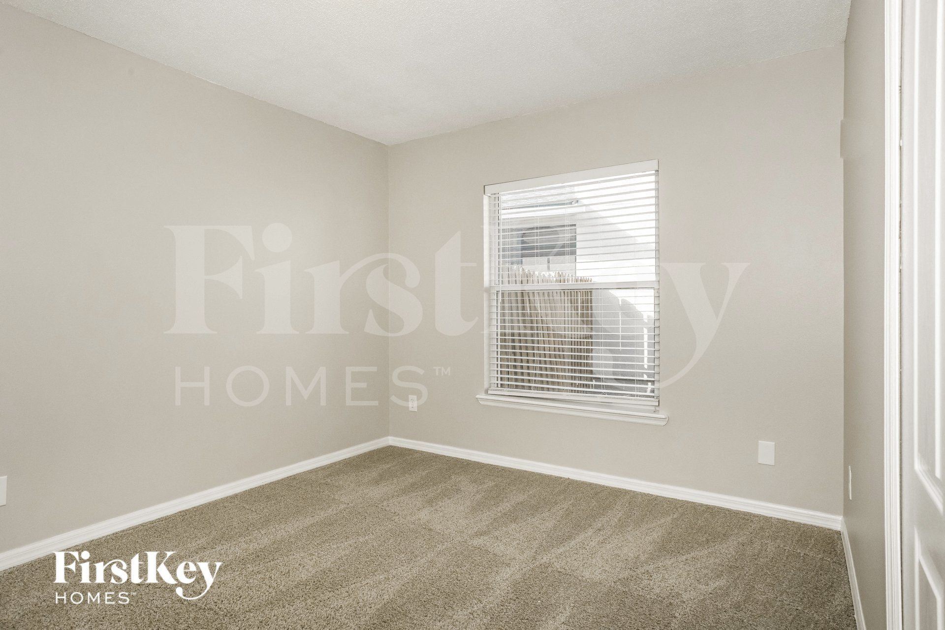 Building Photo - 1689 Austin Ln