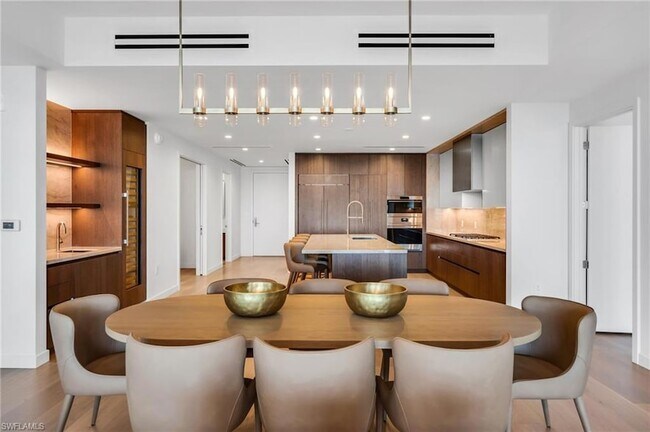 Building Photo - 5100 Seagrass Blvd
